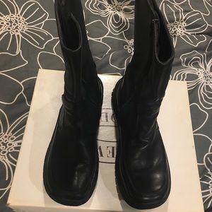 Steve Madden women’s leather boots